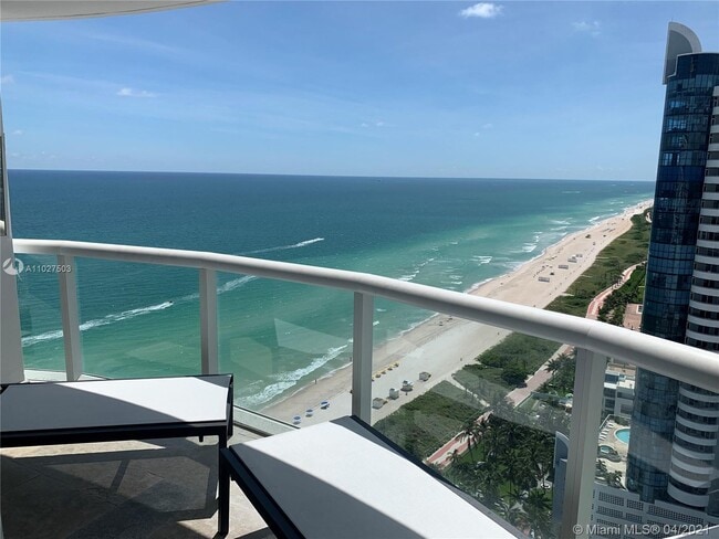 Building Photo - 6365 Collins Ave