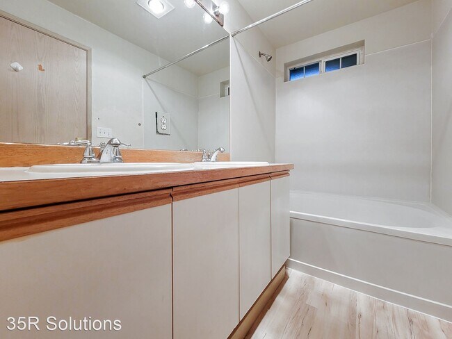 Building Photo - 3 br, 2.5 bath House - 26261 114th Lane SE