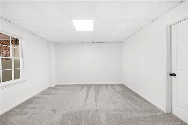 Building Photo - 11215 Highfield Chase Dr