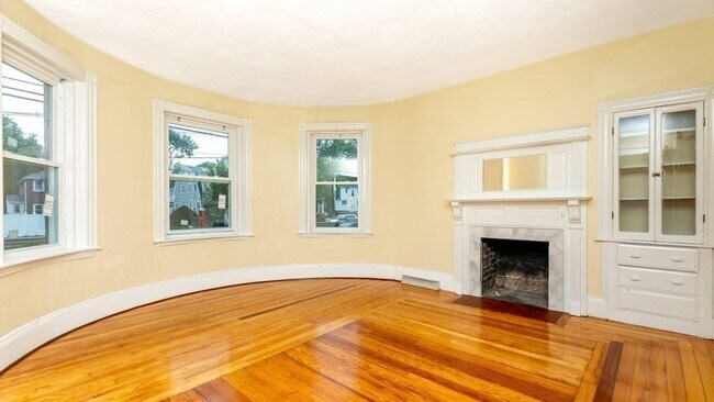 Building Photo - 680 Boylston St