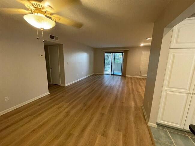 Building Photo - 1510 Wynnes Ridge Cir SE