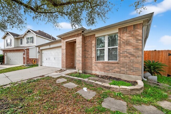 Building Photo - 20610 Moonrise River Ln