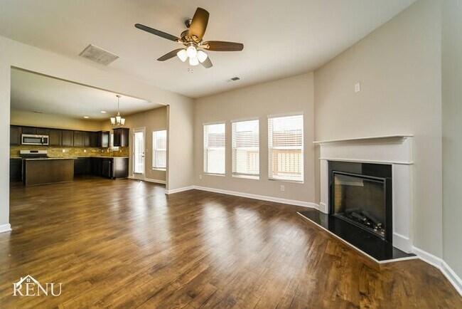 Building Photo - 2360 Cornell Cir