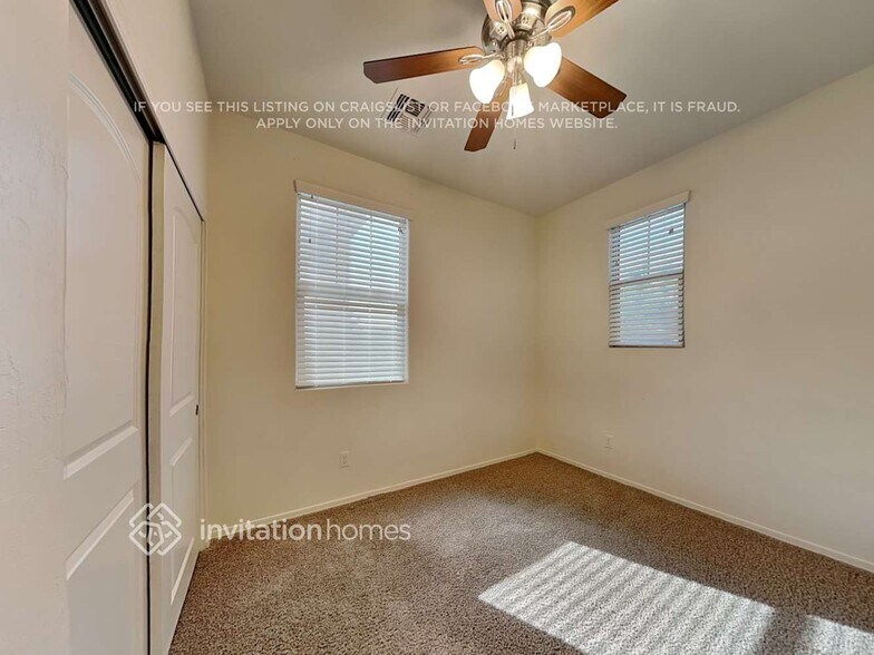 Building Photo - 1171 N 163rd Dr