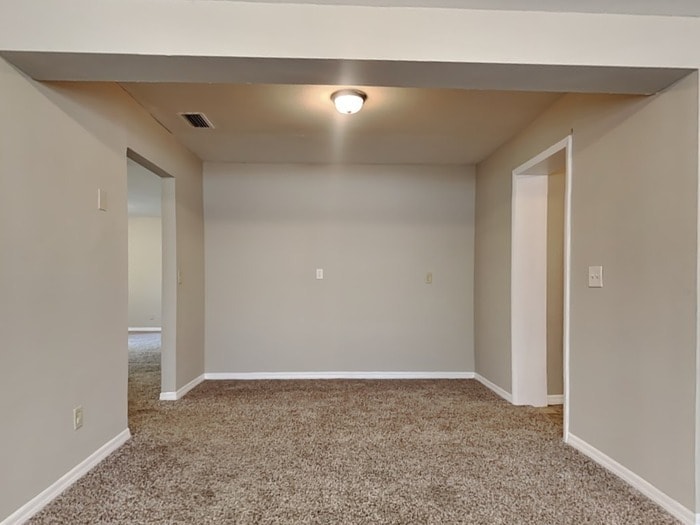 Building Photo - 2005 Figaro Ln