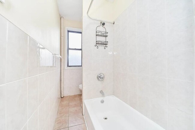 Building Photo - 501 W 135th St