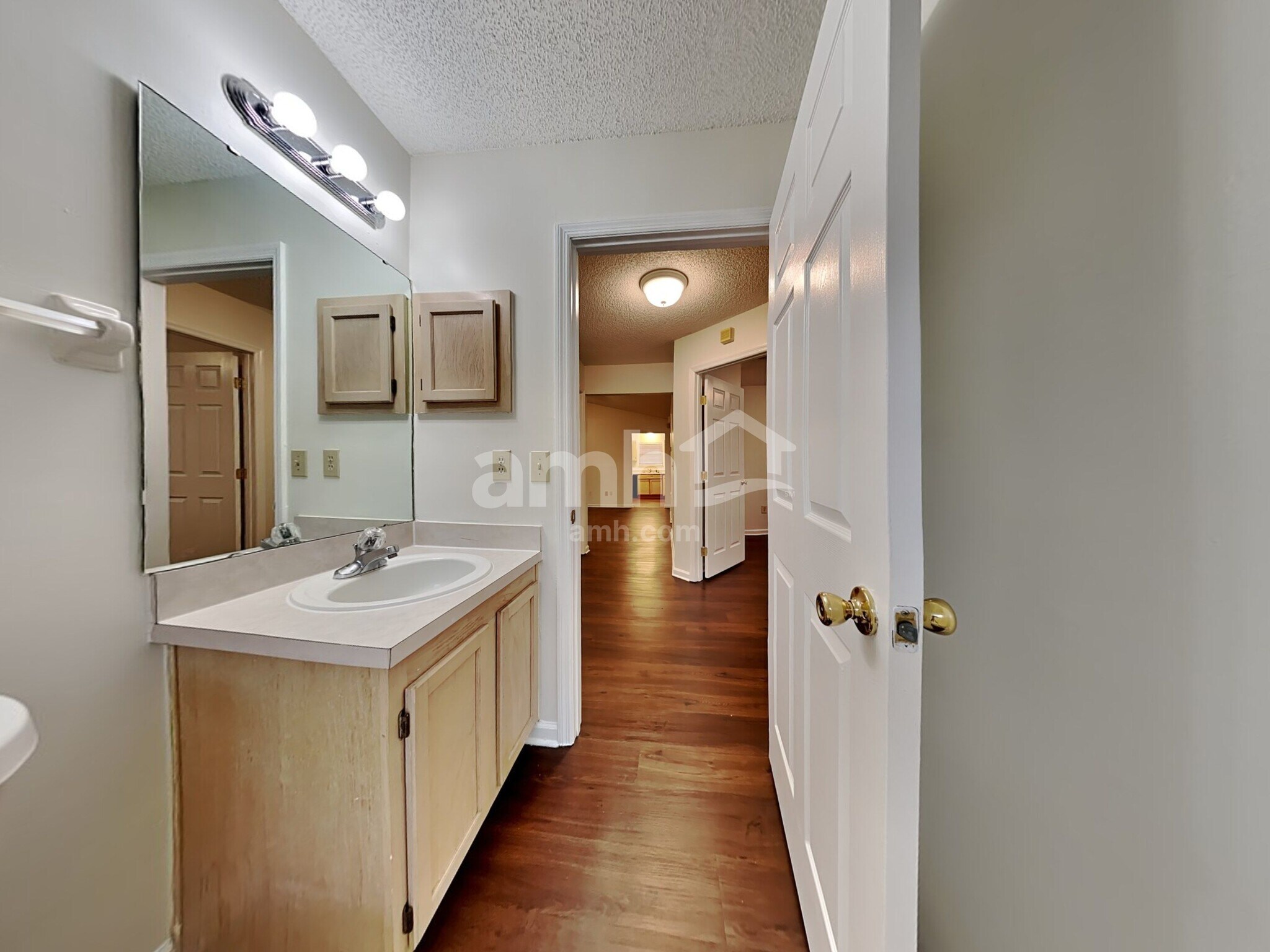 Building Photo - 8016 Queensferry Ln