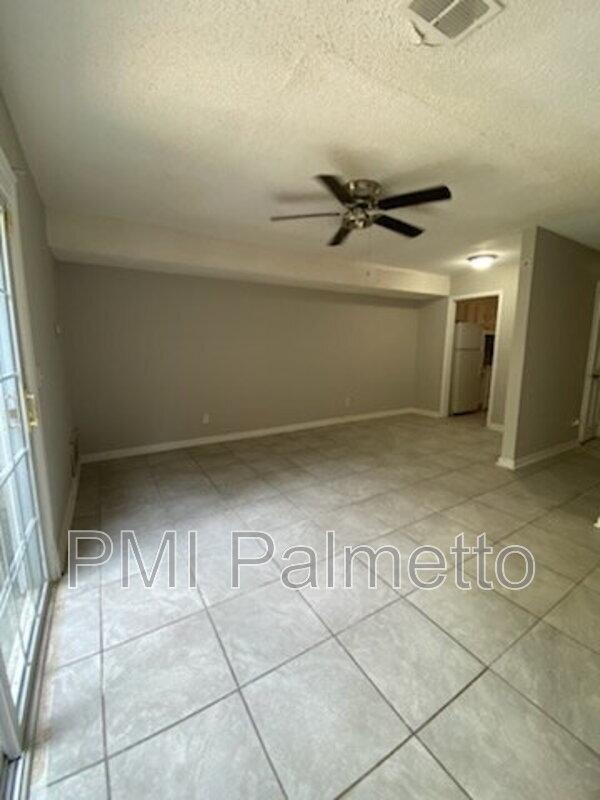 Building Photo - 3411 Brookwood Ct