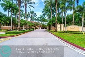 Building Photo - 4824 N State Rd 7