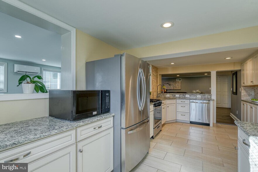 Building Photo - 1206 Riggs Ct