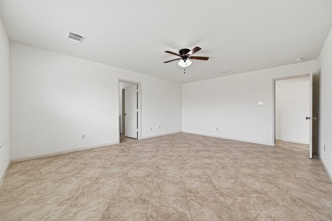 Building Photo - 11002 Bradford Way Dr