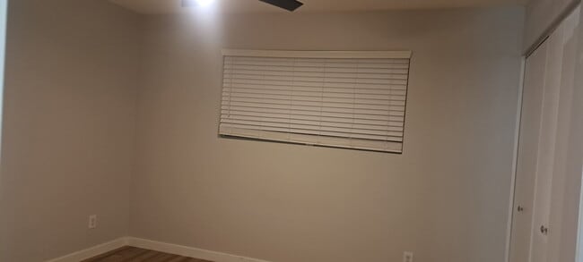 Primary Photo - 2806 S Mill Ave