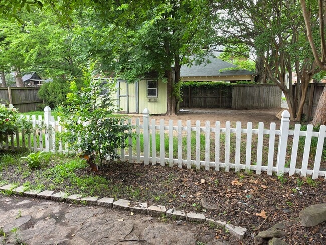Building Photo - Charming 3BR Home in the Heart of Historic Argenta