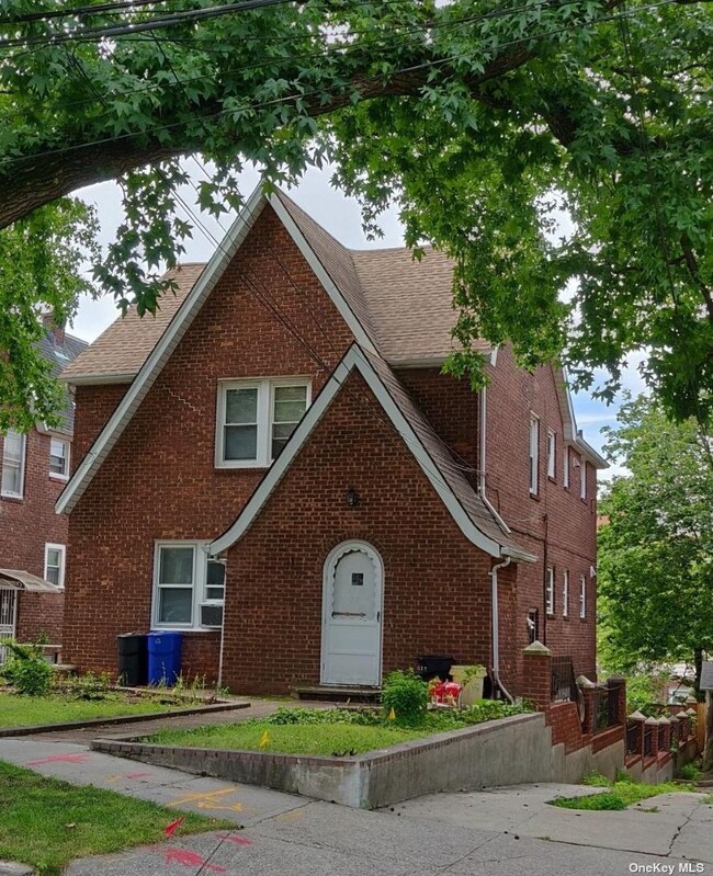 Building Photo - 57-30 162nd St