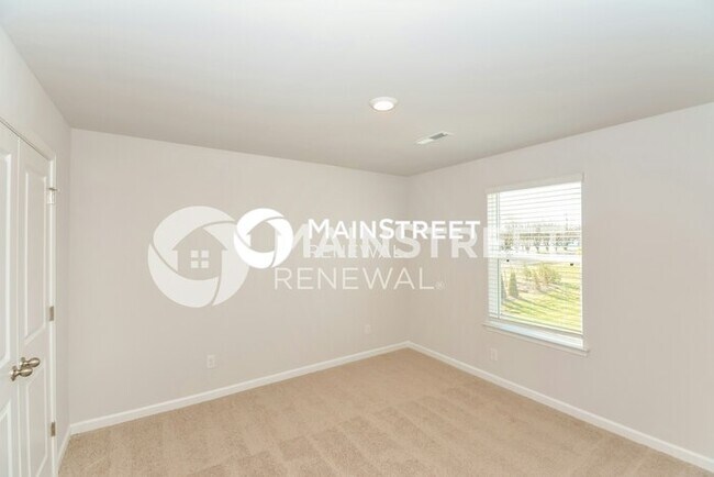 Building Photo - 2425 Alberto Dr