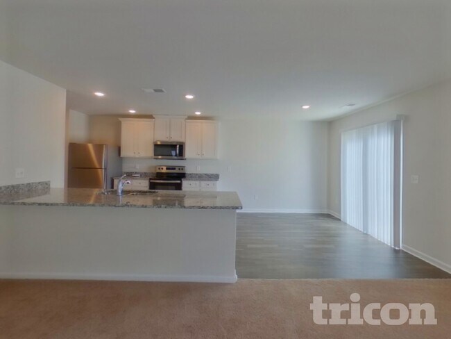 Building Photo - 4008 Reinfield Dr