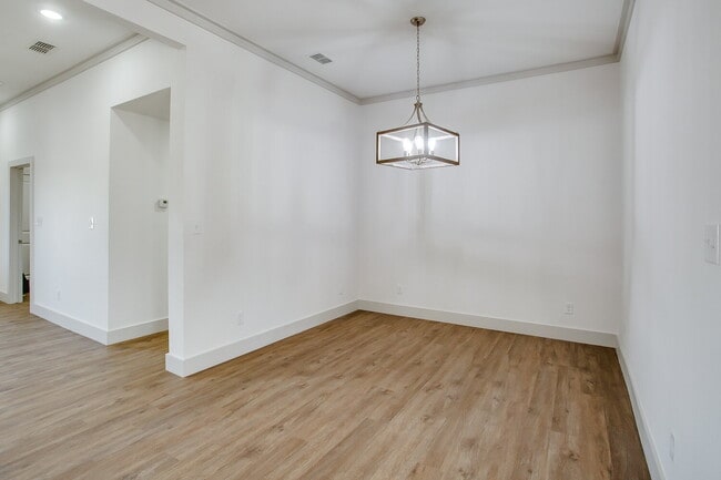 Building Photo - Wonderful 3/2 in Wolfforth!