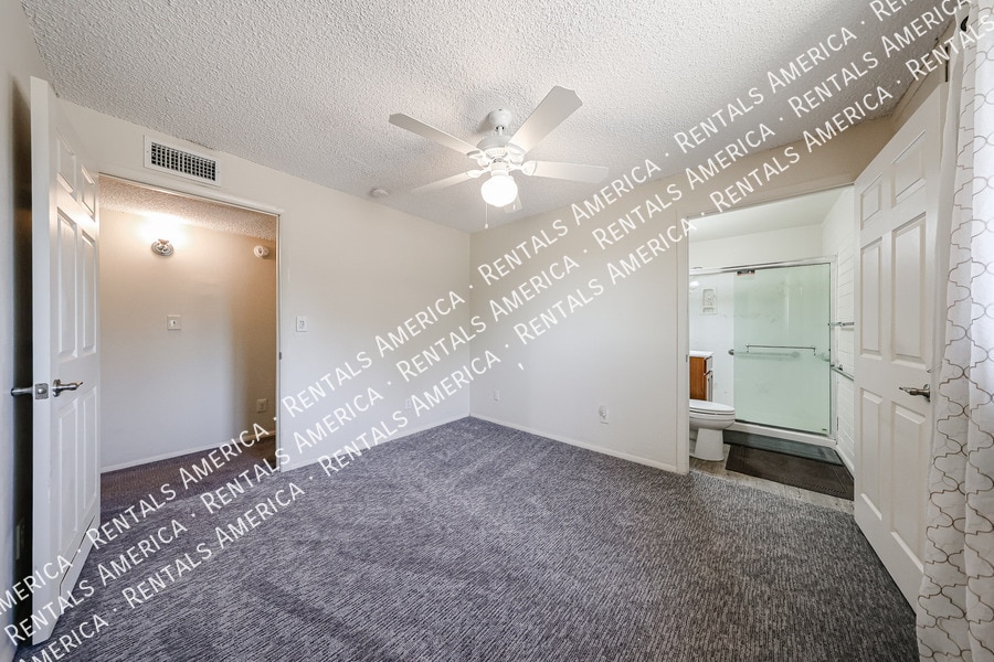 Building Photo - 7901 E Kimsey Ln