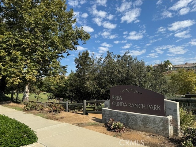 Building Photo - 3668 Rd Runner Dr