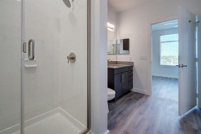 Building Photo - 13130 Pond Springs Rd