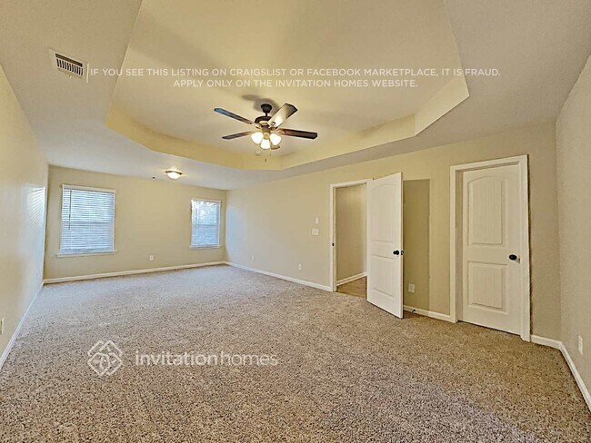 Building Photo - 807 Kite Way