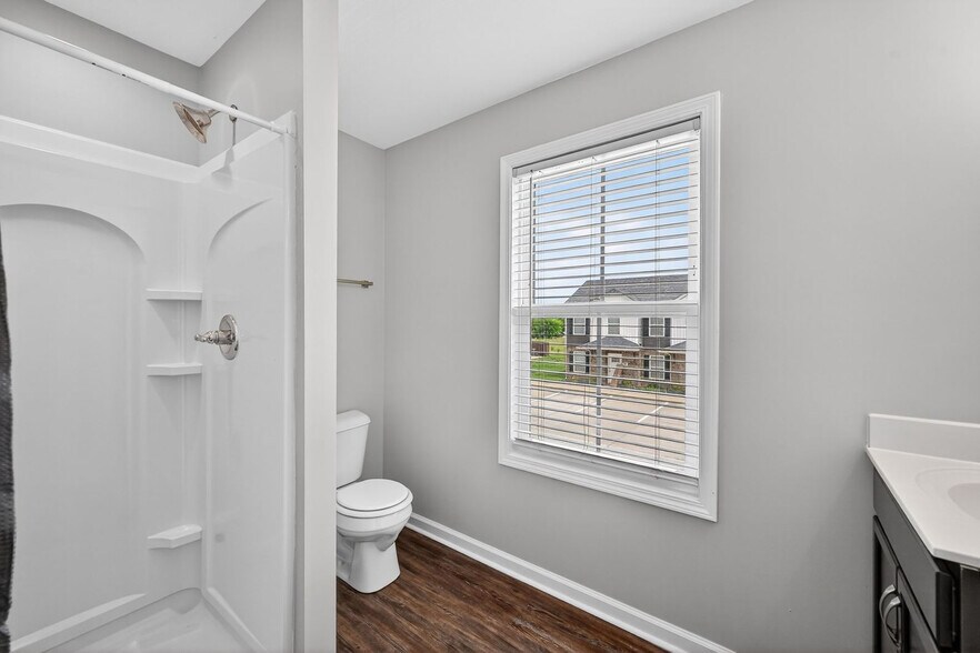Building Photo - 971 Professional Park Dr