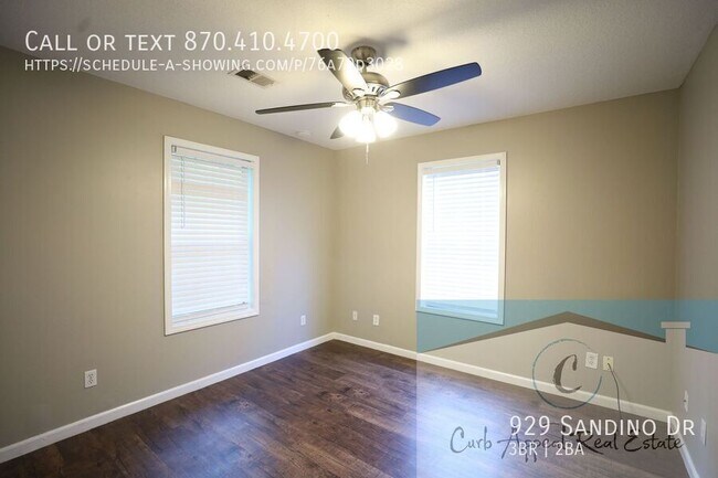 Building Photo - 929 Sandino Dr