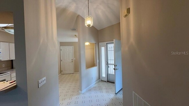 Building Photo - 5319 NW 18th St