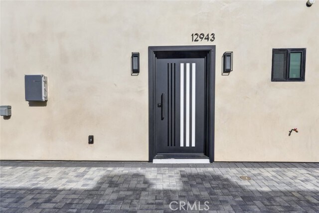 Building Photo - 12943 W Kilikia Dr