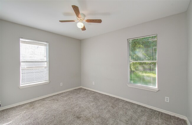 Building Photo - 6830 New York St