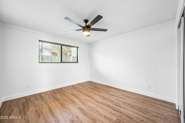 Building Photo - 3133 E Fairmount Ave