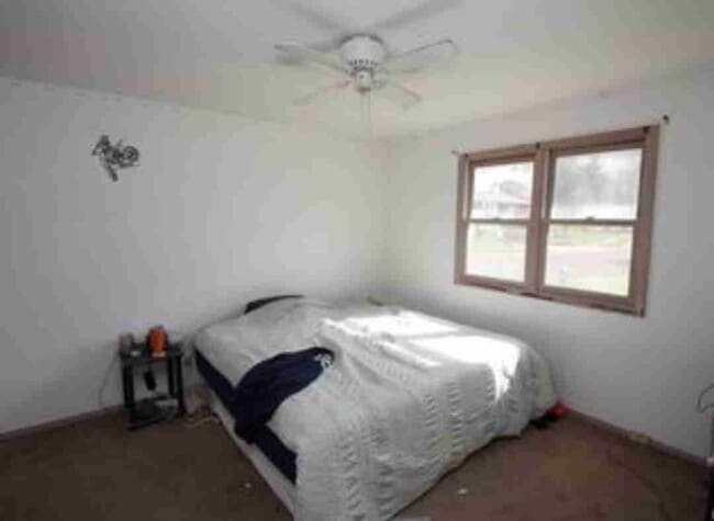 Building Photo - 401 Georgia Pkwy