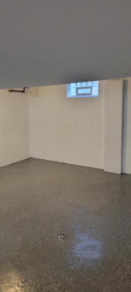 Building Photo - 17368 Patton St