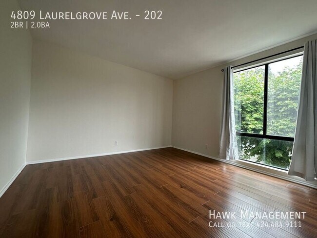 Building Photo - 4809 Laurelgrove Ave