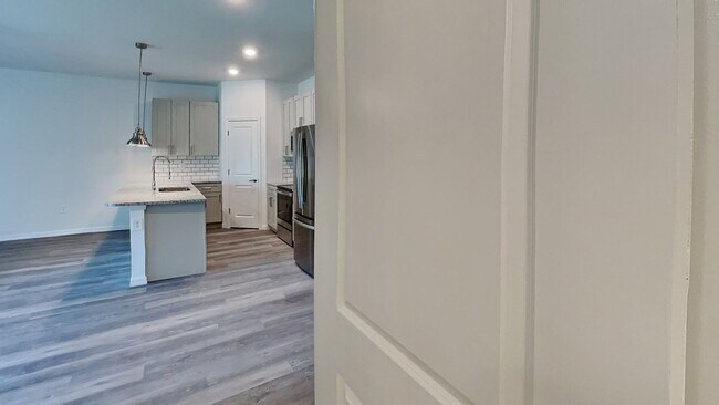 Building Photo - 4028 SW 7th Pl