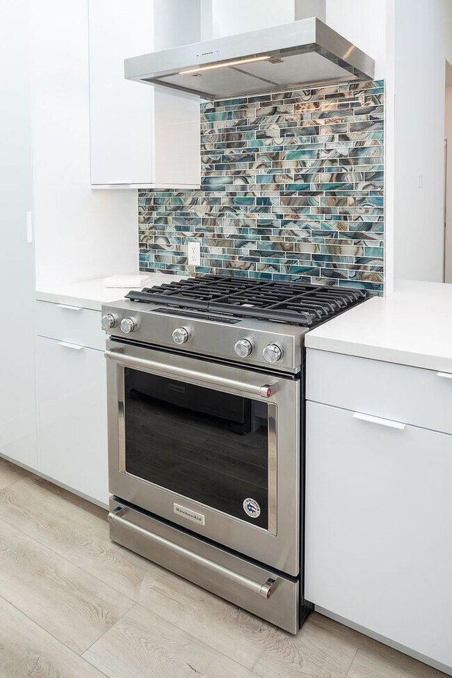 Building Photo - The WEHO Orlando