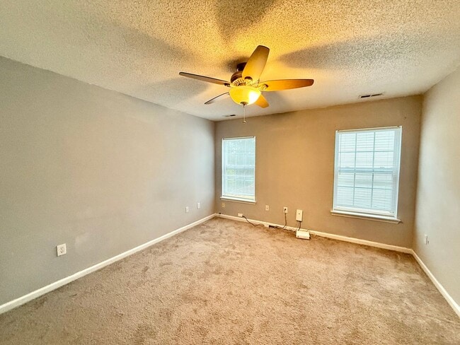 Building Photo - Newly Remodeled 4BD, 2.5BA Raleigh Home wi...