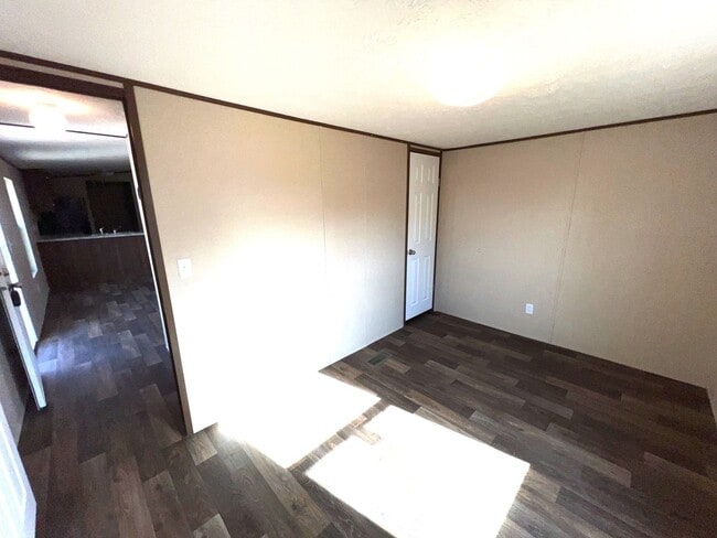 Building Photo - Calhoun Park Lot C9