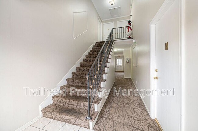 Building Photo - 7716 W 85th St