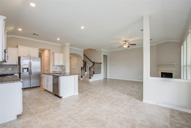 Building Photo - 19259 Presa Canyon Dr