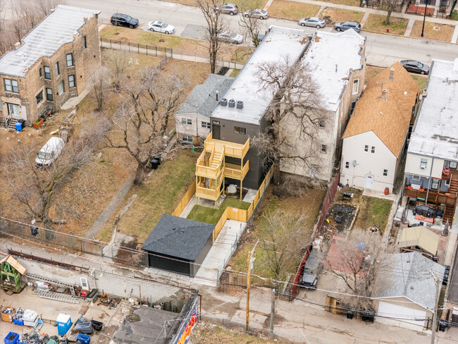 Building Photo - 5822 S Wabash Ave