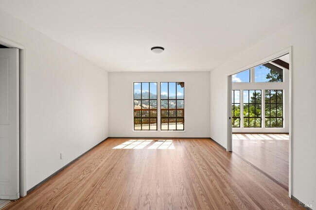 Building Photo - 45 Wimbledon Way