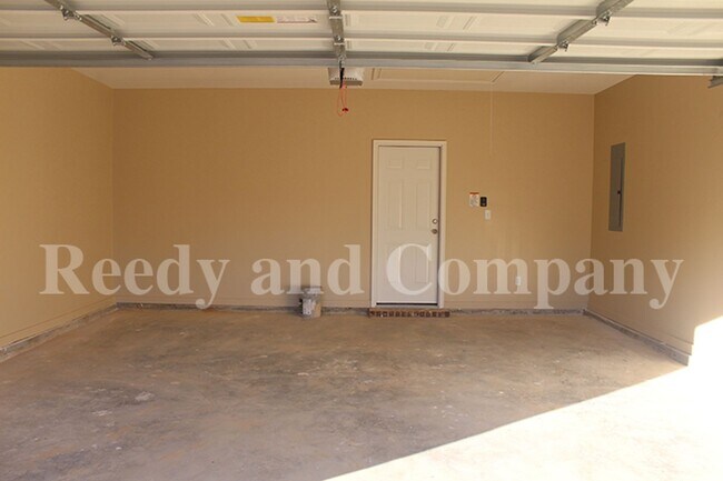 Building Photo - 7937 Bay Meadow Cir S