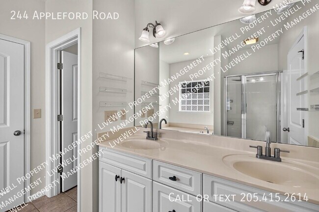 Building Photo - 244 Appleford Rd
