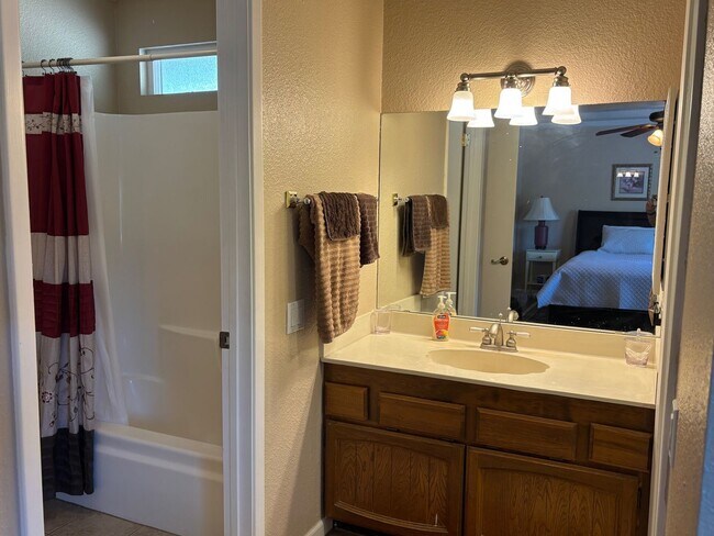 Building Photo - Perfect Vacation Home in a  45+ Active Adult Community! Available May through November 2026!