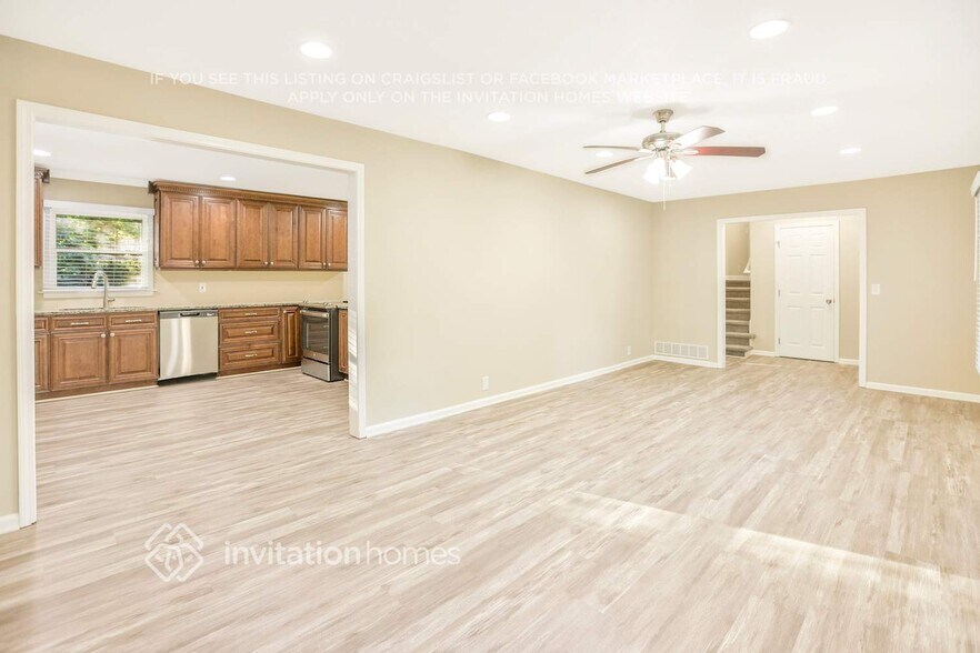 Building Photo - 2917 Chukar Trail