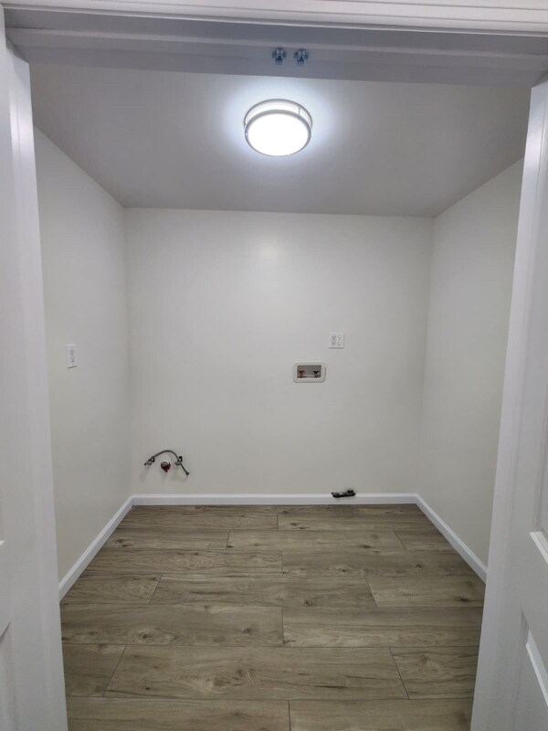 Building Photo - 9-08 150th St