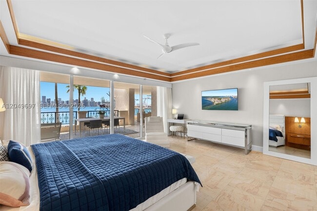 Building Photo - 5245 Fisher Island Dr