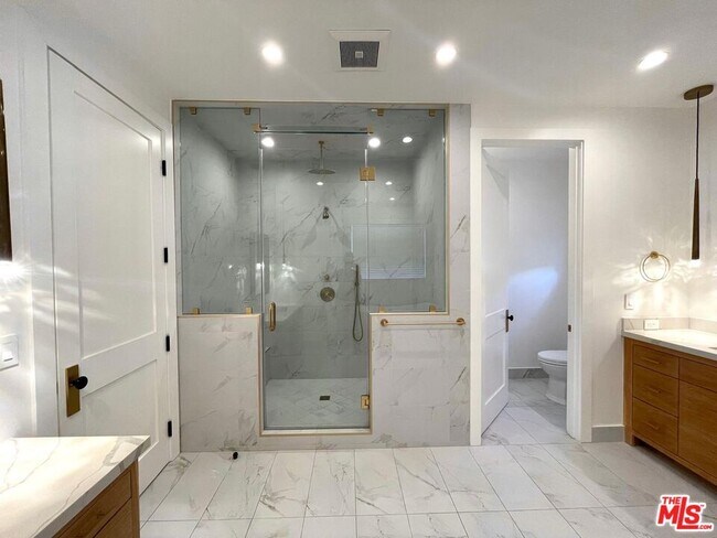 Building Photo - 9607 Kirkside Rd