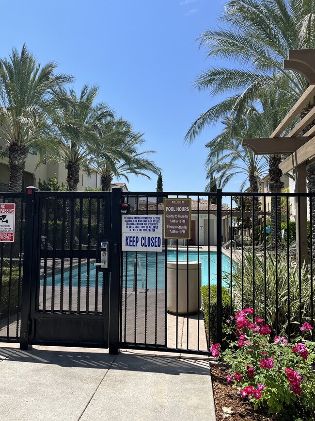 Building Photo - 12432 Constellation St